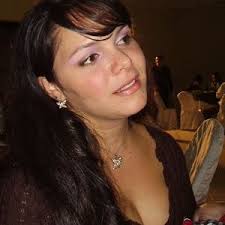 Daniela Moreira (@Daniccmoreira)