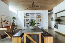 Add in a few sculptural pieces, like suzanne kasler's lamp slips, and you're done! 10 Table Centerpiece Ideas For Every Occasion Architectural Digest