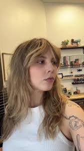 Katie Alm 🍉 (@katiealm)