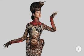 Miss universe added 90 new photos to the album national costume show. Dn9bj0x7us4ijm