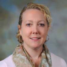 Heidi Paradis's Instagram, Twitter & Facebook