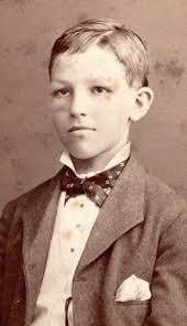 Nancy Thorn's Instagram, Twitter & Facebook