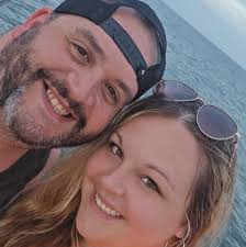 Where to eat near Tecumseh, Ohio, before a show?