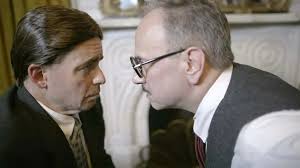 Actors film murder mystery movie at local landmark