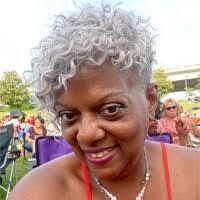 Warren Carver's Instagram, Twitter & Facebook