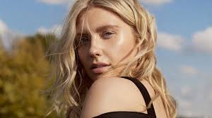 Ella Henderson Kembali Dengan Single 'Brave' Untuk Album Keduanya,  “Everything I Didn't Say”