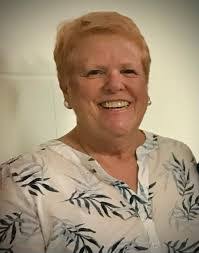 Martha Hough's Instagram, Twitter & Facebook