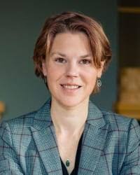 Amie Peters's Instagram, Twitter & Facebook