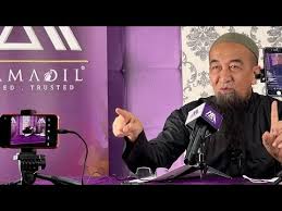 Como predicador, ustaz azhar idrus que es conocido por su estilo poco convencional de la palabra, inteligente, rápida e ingeniosa.si usted es un público fiel ustaz azhar idrus último estudio, sekrang se puede disfrutar de. Terbaru 2021 Kuliyyah Dhuha Soal Jawab Agama Bersama Ustaz Azhar Idrus Youtube