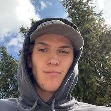 Layne Griffith (@layneg_)