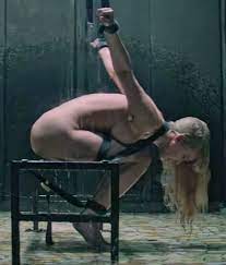 Jennifer Lawrence Nude Scene - Fappenist