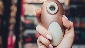 El Satisfyer puede alterar la sensibilidad del clítoris? Expertos en España  avisan de que no es bueno para la salud