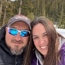 Noe D. Davila (@nddavila)