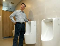 廁所協會：排水管設於浴室內易破損倡設保護分隔牆