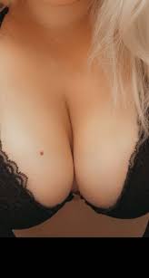 Jenny BM - El buscador definitivo para cuentas de OnlyFans