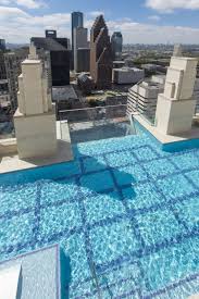 Glass Bottom Sky Pool Invites Thrill Seekers To Swim 40 Stories In The Air Glass Bottom Pool Pool Sky Pool