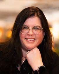 Daniel Degler's Instagram, Twitter & Facebook