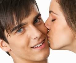 Gambar kata kata mutiara bijak kehidupan lengkap. Pasangan Orang Ciuman Bibir Gambar Ciuman Mesra Dan Kata Kata Romantis