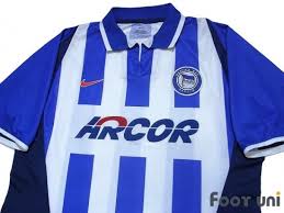 Here are all the hertha berlin shirts, kits, training items and gifts available online, separated in to individual categories. Hertha Berlin 2002 2003 Home Shirt Online Store From Footuni Japan