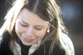 Från barnteater i Örebro till hela Sveriges polis: ”Sara” i SVT-succén  Tunna blå linjen: ”Ingen anade att det skulle bli så här”