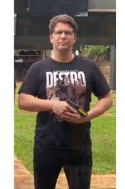 Sep 08, 2020 · quem é jovem há muito mais tempo sabe que isso é narrativa muito recente, não a realidade. Galas Feios On Twitter Mario Frias Tenta Passar Ar De Macho Viril Com Arma Na Mao Mas Ta Cada Dia Mais Parecido Com Uma Jovem Senhora