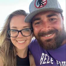 Who can restore a 359 truck completely between Texas and South Dakota?