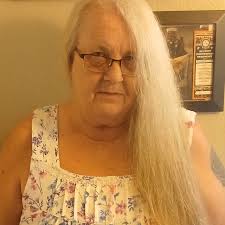 How do i get gold cards to complete sets its doing my head in now🙈