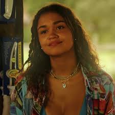 Kiara Season 4 Green Top