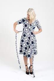 Kitri odile green wrap dress (£165) for nights out, weddings and more. How To Wrap A Wrap Dress By Samantha Melbourne