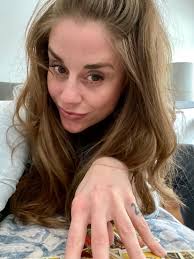 Rachel Stiles's Instagram, Twitter & Facebook