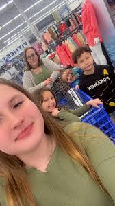 Michelle Ladner's Instagram, Twitter & Facebook