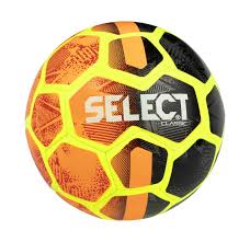Pro nejmenší hráče zvolte fotbalový míč velikost 1. Fotbalovy Mic Select Fb Classic Oranzovo Cerna Mcompanies Cz