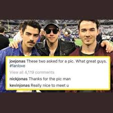 Photo Blacktwittercomedy Comedy Humor Meme Twitter Jonas Brothers Jonas Brother Memes