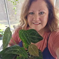 Laura Mills (@laura.laymon) • Facebook