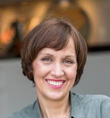 Food Presentation Secrets: Styling Techniques of Professionals:  Amazon.co.uk: Hobday, Cara, Denbury, Jo: 9781554074914: Books