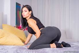 Big Booty Latina Loves Anal and Squirting porn 🌶️ picture gallery - PornHat