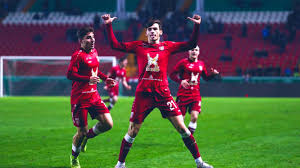 Fk shamkir * feb 15, 1965 in nakipu, udssr La Chasse Aux Pepites 75 Khvicha Kvaratskhelia Demivolee Com