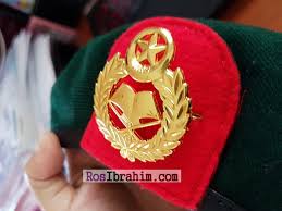 Kedudukan pancasila digunakan sebagai dasar untuk mengatur penyelenggaraan ketatanegaraan negara. Badan Beruniform Kedudukan Lencana Topi Tkrs Cara Memakai Topi Beret Tkrs Tunas Kadet Remaja Sekolah Koleksi Resepi Face Mask Kain Cotton Tips Keibubapaan