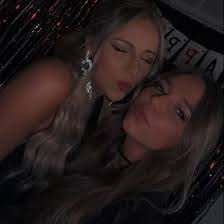 Nicole Strawn's Instagram, Twitter & Facebook