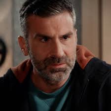 Zjef doet een grote ontdekking, maar kan hij zich aan z’n belofte houden om  hem niet meer te moeien? 😱🕵 #vtmfamilie