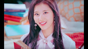 Jyp Idols Speak 8 Languages Youtube