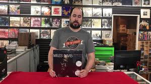 Yet another version of this seminal recording to download. Miles Davis Kind Of Blue Unboxing Classic Records 4x Lp 45 Rpm Single Sided Youtube