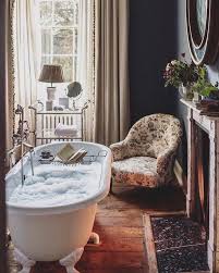 Delphine Rousselet Photos Et Videos Instagram Deco Maison Decoration Maison Deco Salle De Bain