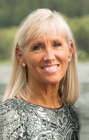 Laura (Lou) Howard (Pell), 66