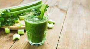 Apa manfaat yang didapat dari minum jus seledri? Jus Seledri Baik Untuk Dikonsumsi Pengidap Kolesterol Tinggi Benarkah
