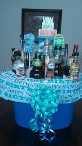 Gift Baskets For Men S Birthday Pin By Cynthia Pena On Things I Created Mens Birthday Gifts Diy Gift Set Birthday Gift Bags