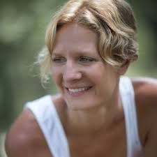 Lori Welty's Instagram, Twitter & Facebook