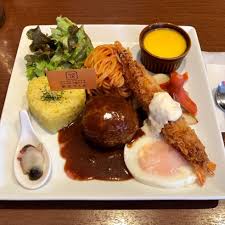 大人のためのお子様ランチ専門店 パンダのお気に入り お子様ランチ プレート お子様ランチ 食べ物のアイデア