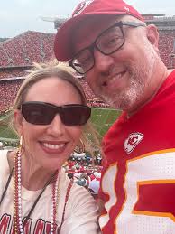 We're wearing purple today to support military kids and their families.  Check out Billie Brightman's story.  https://www.ky3.com/2025/04/15/purple-up-day-celebrates-military-children-around-us/