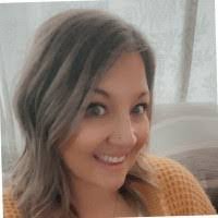 Kim Beery's Instagram, Twitter & Facebook